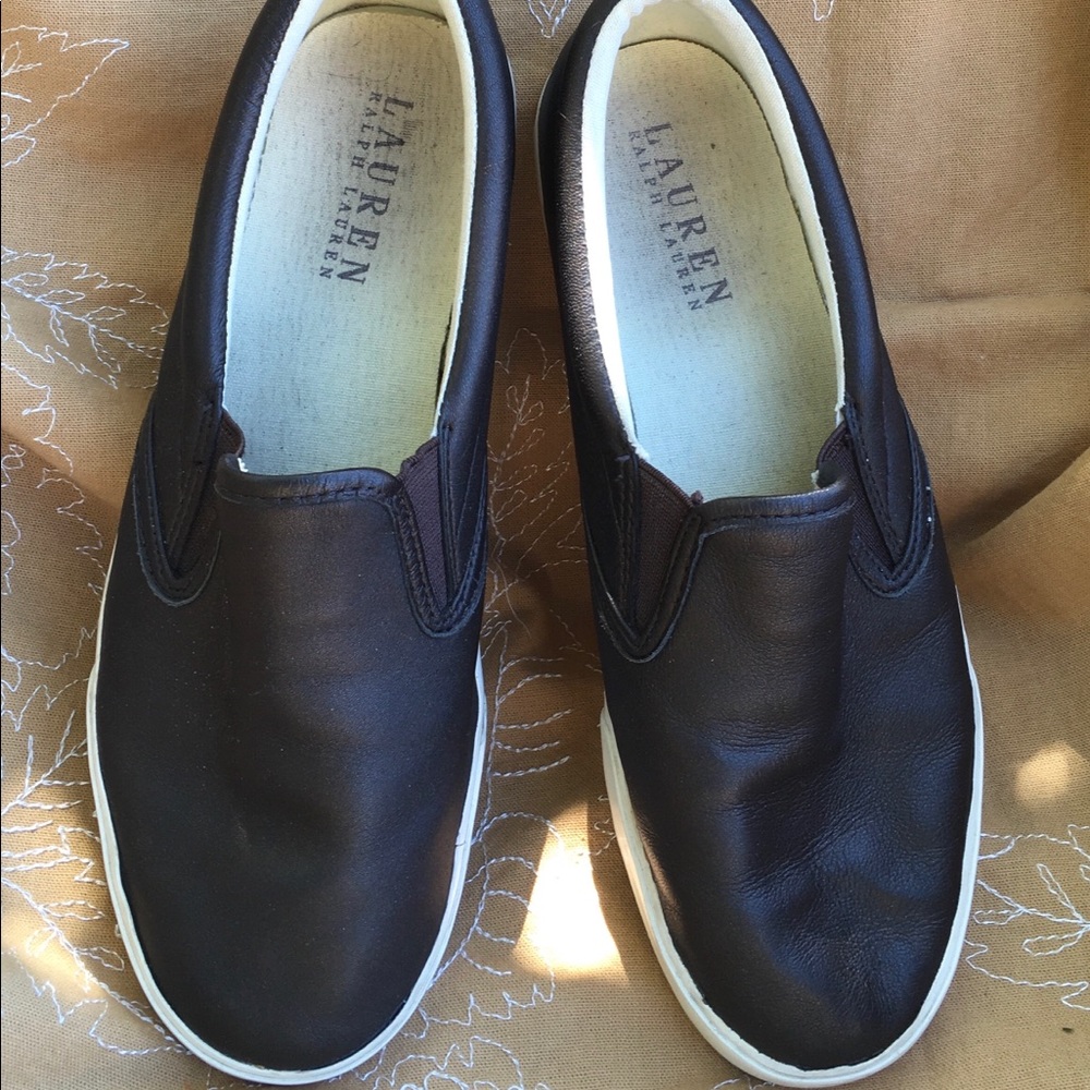 Ralph Lauren Lauren Slip on Sneaker in Ceder sz 9